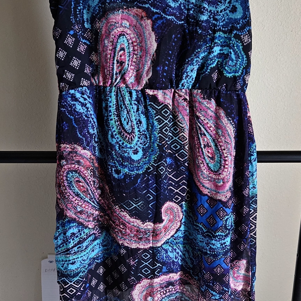 Maurices Women's Size Small boho Long Seess